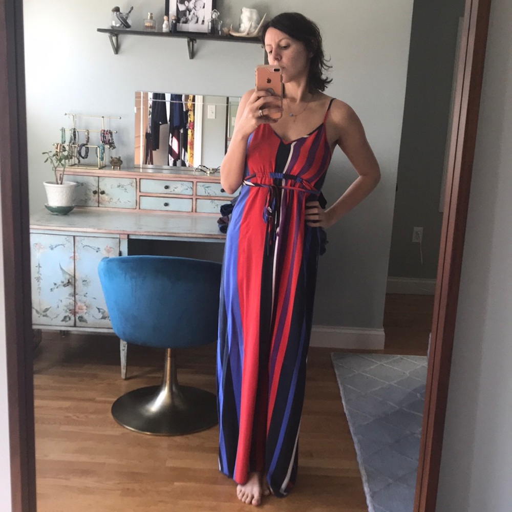 Beautiful silk long dress that cinches under bra